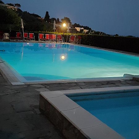 Casa Vacanze Mombrino Finale Ligure Exterior foto